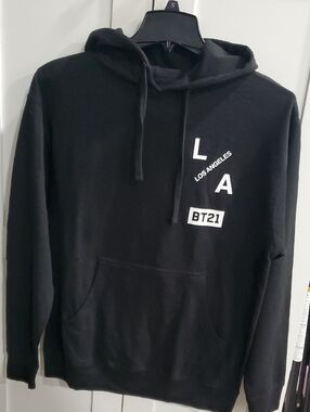 BT21 Los Angeles Men's Black Pullover Hoodie
